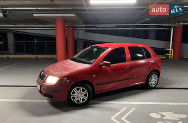 Хетчбек Skoda Fabia 2007 в Києві