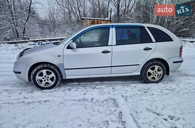 Универсал Skoda Fabia 2002 в Черновцах
