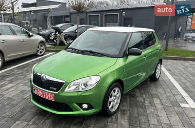 Хэтчбек Skoda Fabia 2011 в Луцке