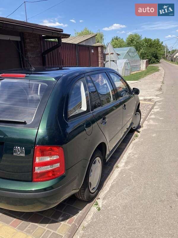 Універсал Skoda Fabia 2004 в Києві