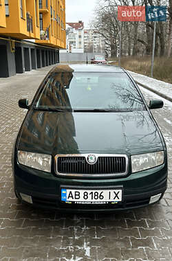 Хэтчбек Skoda Fabia 2003 в Виннице
