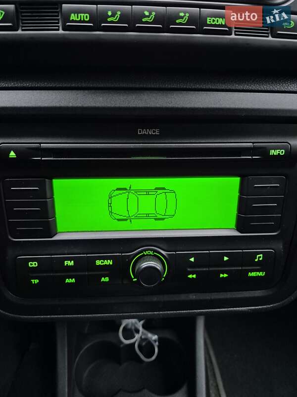 Хетчбек Skoda Fabia 2008 в Києві