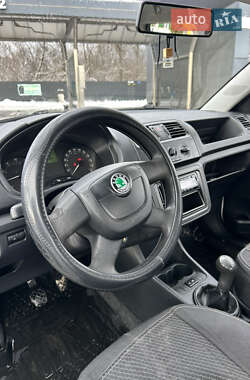 Хетчбек Skoda Fabia 2011 в Києві