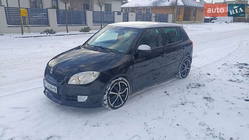 Хетчбек Skoda Fabia 2009 в Луцьку