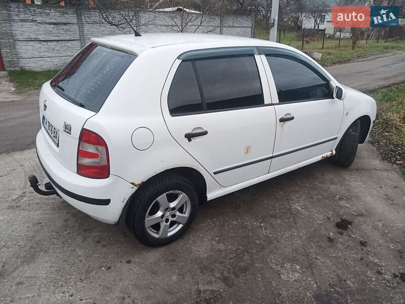 Хэтчбек Skoda Fabia 2006 в Киеве фото 5 Хэтчбек Skoda Fabia 2006 в Киеве