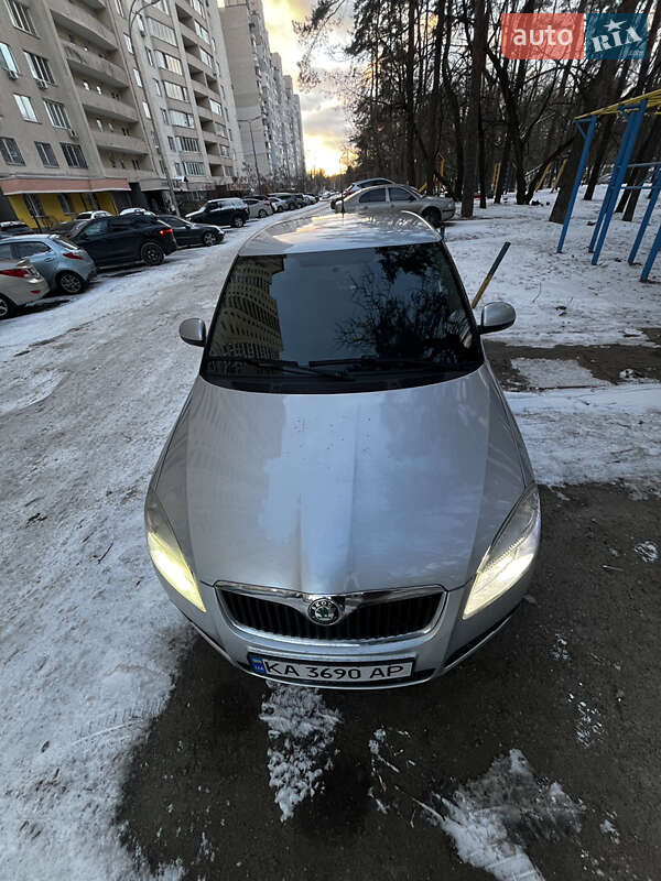 Хетчбек Skoda Fabia 2008 в Києві фото 16 Хетчбек Skoda Fabia 2008 в Києві