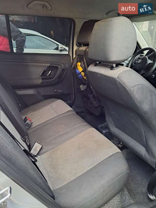 Хэтчбек Skoda Fabia 2012 в Одессе