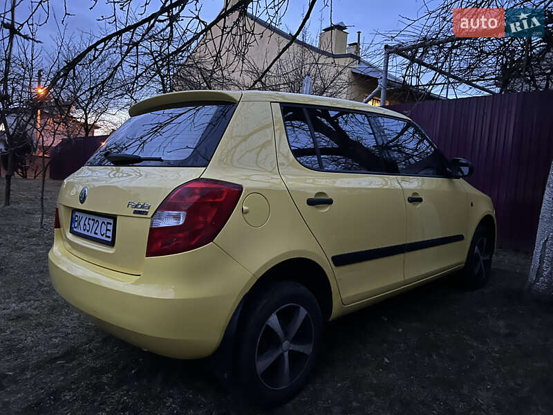 Хетчбек Skoda Fabia 2008 в Чорткові
