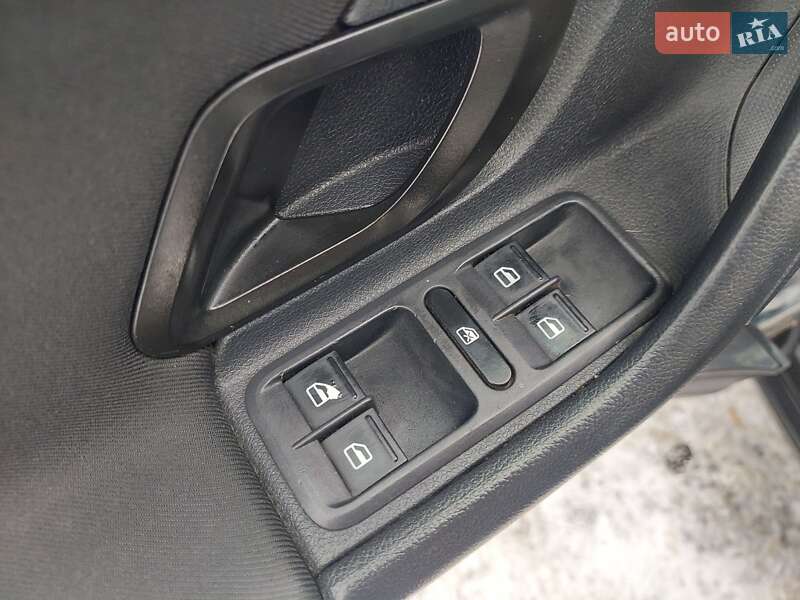 Універсал Skoda Fabia 2010 в Рівному