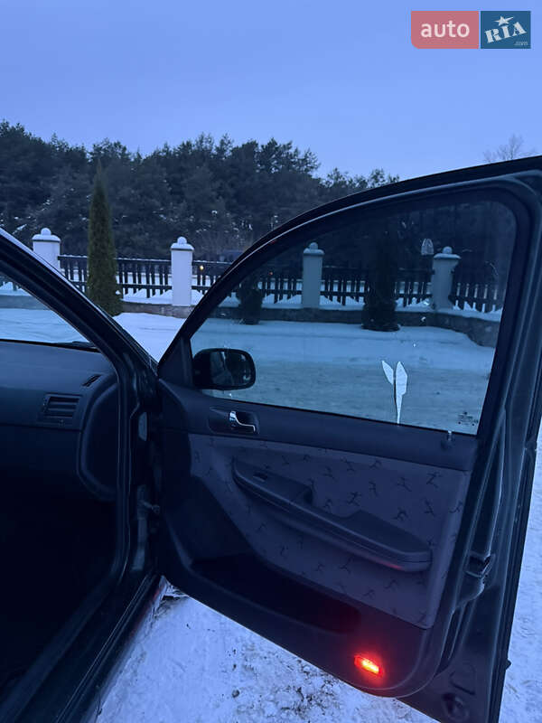 Хетчбек Skoda Fabia 2003 в Переяславі