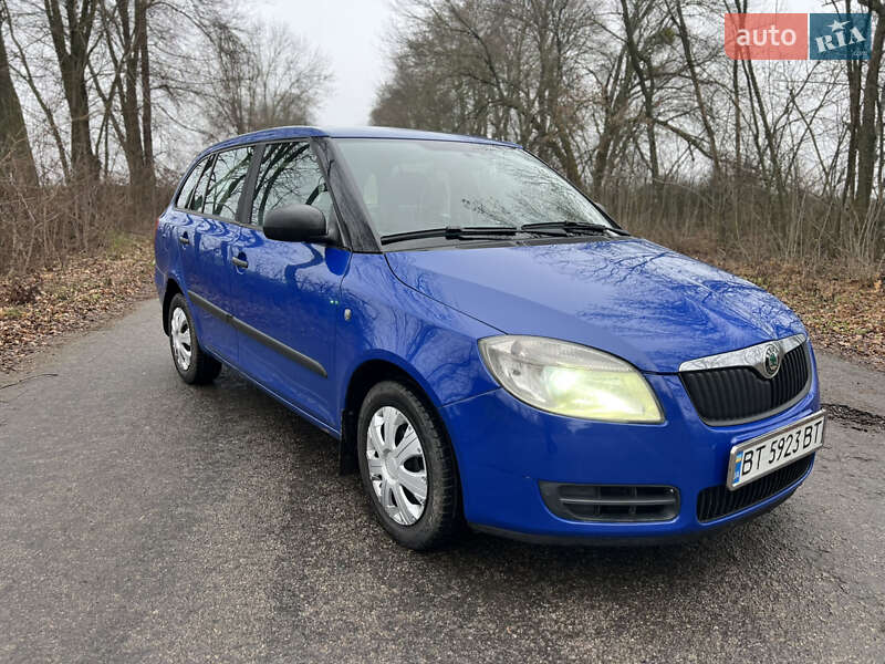 Универсал Skoda Fabia 2010 в Умани фото 8 Универсал Skoda Fabia 2010 в Умани