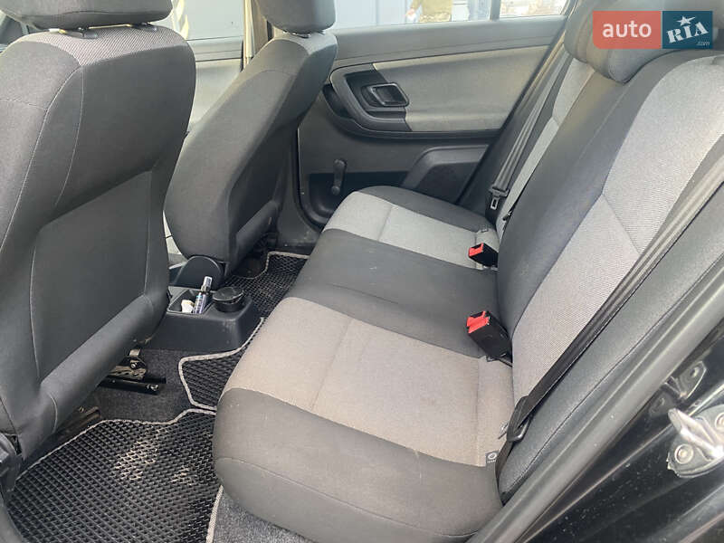 Універсал Skoda Fabia 2011 в Івано-Франківську