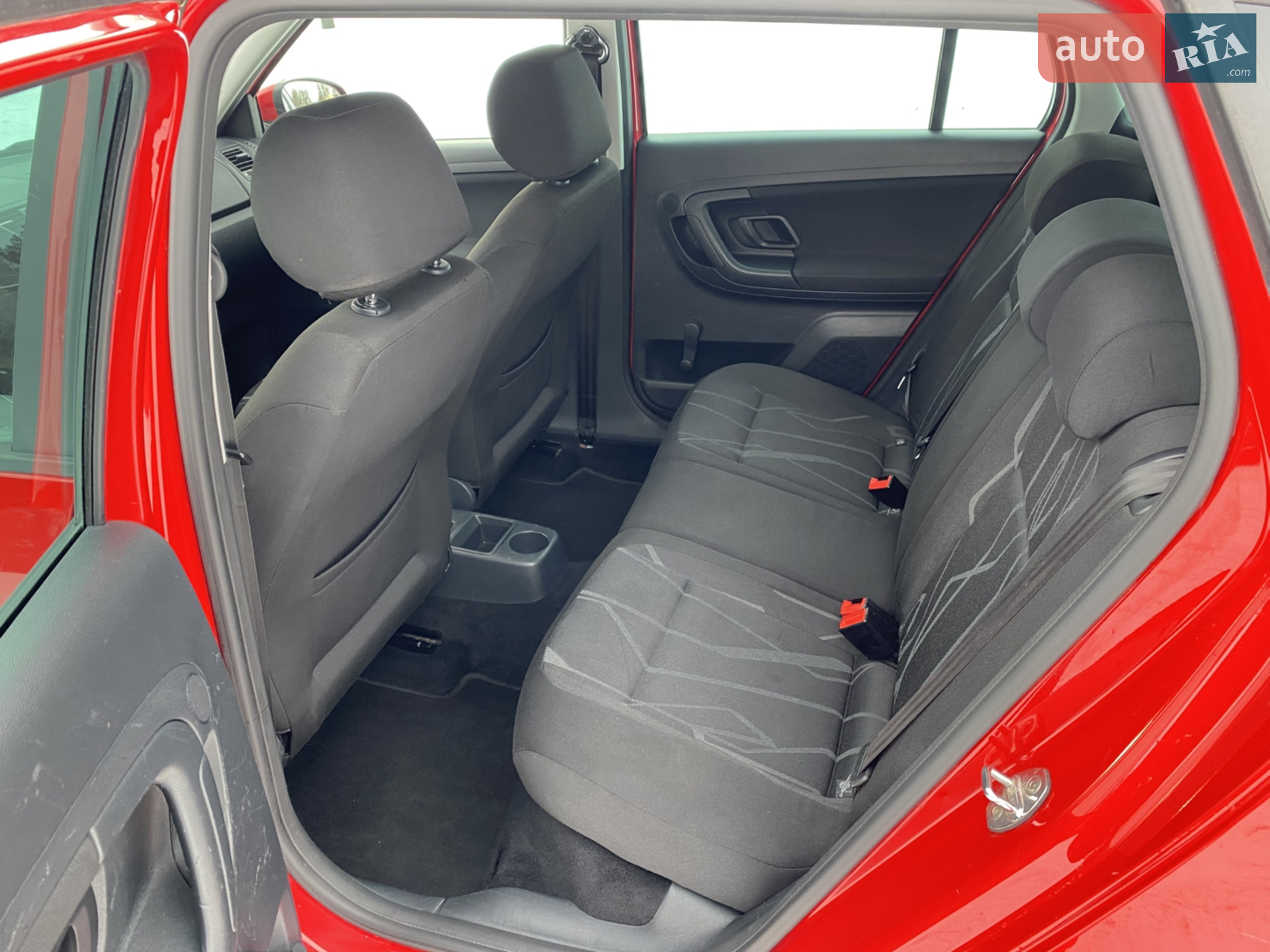2014 Skoda Fabia - мініатюра 15