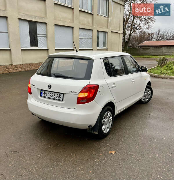 Хэтчбек Skoda Fabia 2013 в Одессе