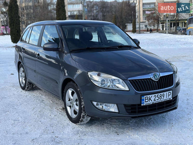 Універсал Skoda Fabia 2010 в Рівному фото 6 Універсал Skoda Fabia 2010 в Рівному