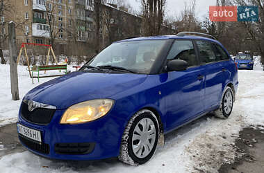 Универсал Skoda Fabia 2009 в Киеве