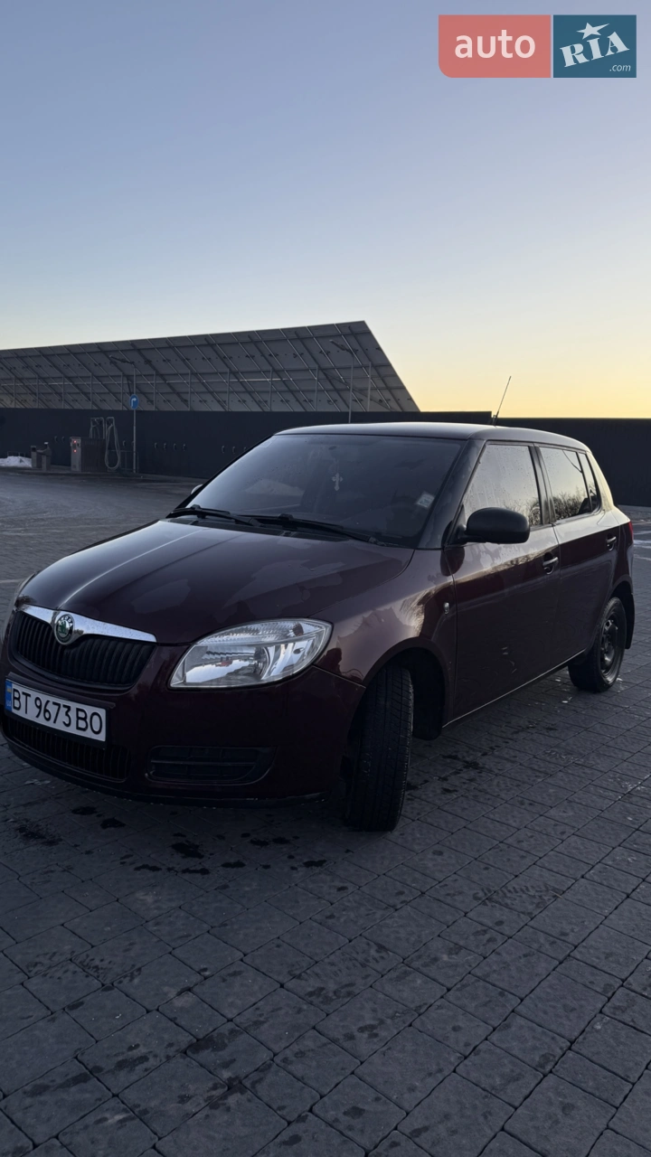 2011 Skoda Fabia - мініатюра 35