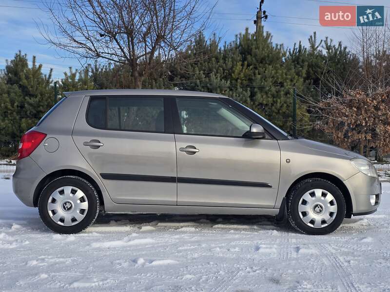 Хэтчбек Skoda Fabia 2009 в Хмельницком фото 5 Хэтчбек Skoda Fabia 2009 в Хмельницком