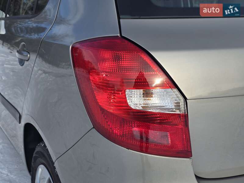 Хэтчбек Skoda Fabia 2009 в Хмельницком фото 48 Хэтчбек Skoda Fabia 2009 в Хмельницком
