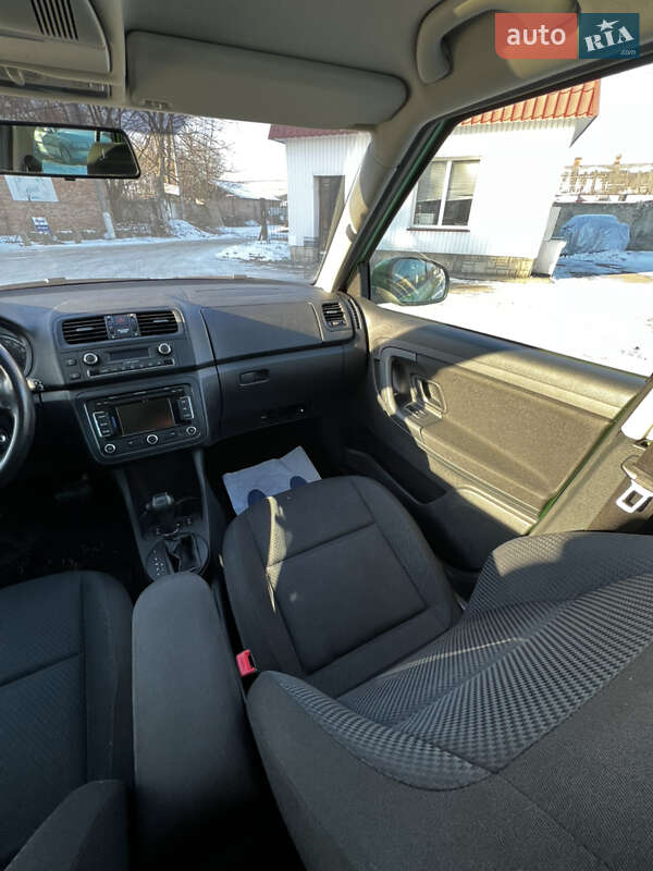 Универсал Skoda Fabia 2011 в Луцке