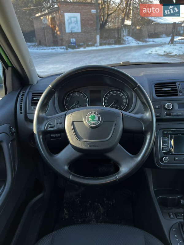 Универсал Skoda Fabia 2011 в Луцке