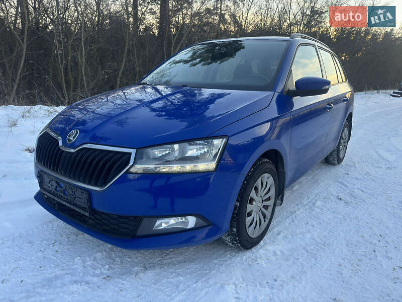 Универсал Skoda Fabia 2021 в Киеве