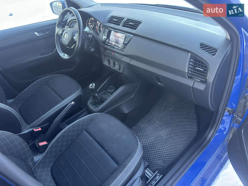 Универсал Skoda Fabia 2021 в Киеве