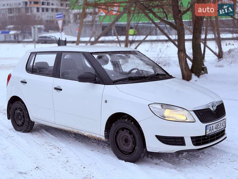 Skoda Fabia 2011 Skoda Fabia 2011