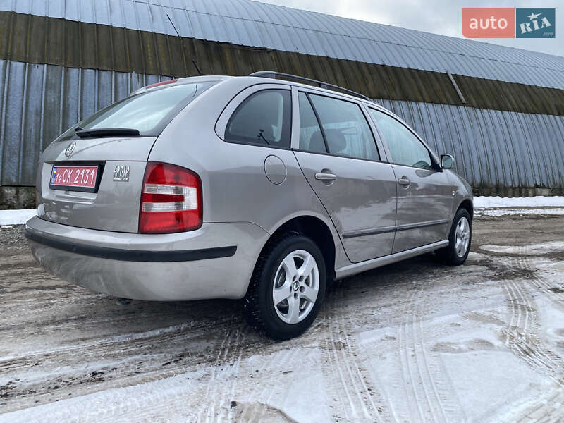 Универсал Skoda Fabia 2006 в Ивано-Франковске фото 11 Универсал Skoda Fabia 2006 в Ивано-Франковске