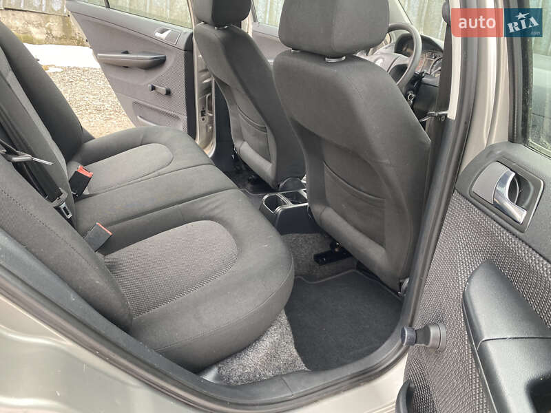 Универсал Skoda Fabia 2006 в Ивано-Франковске фото 30 Универсал Skoda Fabia 2006 в Ивано-Франковске