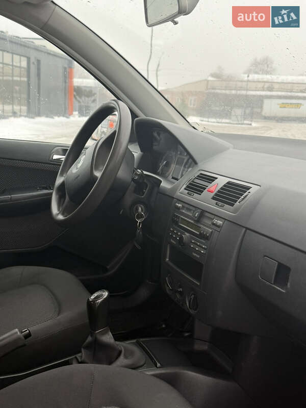 Универсал Skoda Fabia 2004 в Виннице фото 25 Универсал Skoda Fabia 2004 в Виннице