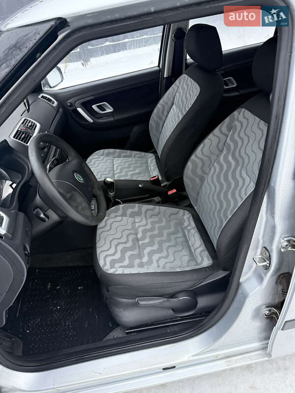 Хэтчбек Skoda Fabia 2008 в Киеве