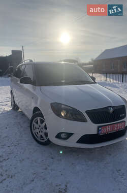Універсал Skoda Fabia 2011 в Любарі