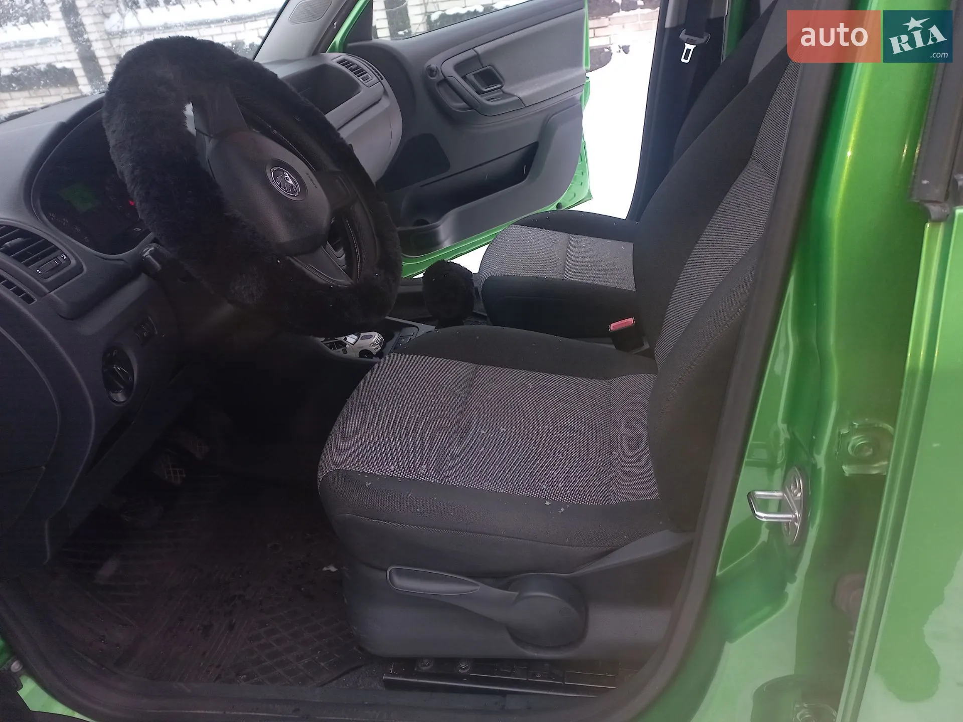 2014 Skoda Fabia - мініатюра 7