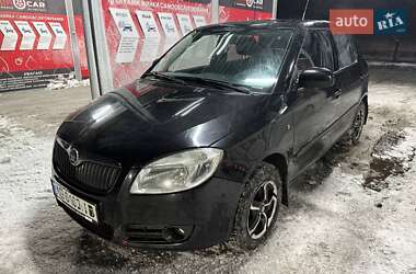 Хетчбек Skoda Fabia 2008 в Києві