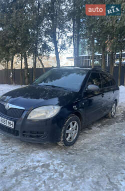 Універсал Skoda Fabia 2009 в Львові