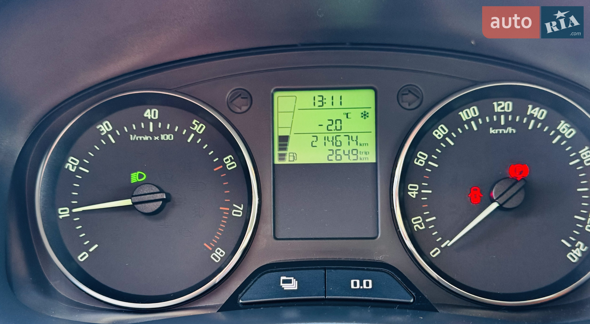 2012 Skoda Fabia - мініатюра 10