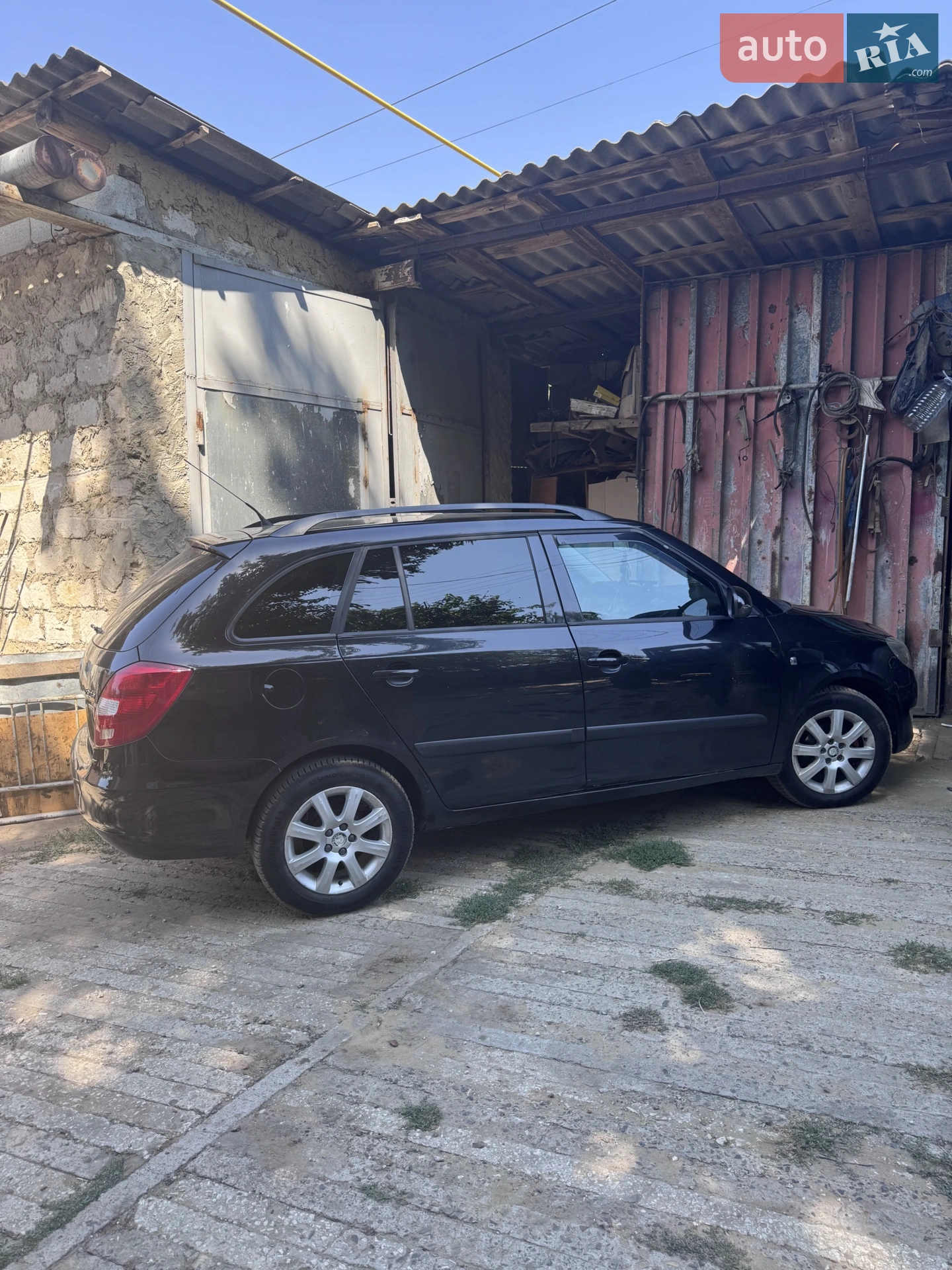 2011 Skoda Fabia - мініатюра 5