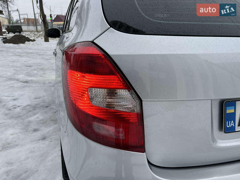 Универсал Skoda Fabia 2011 в Ивано-Франковске