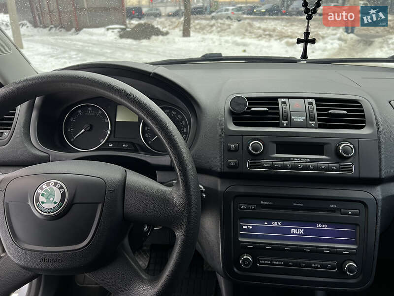 Универсал Skoda Fabia 2011 в Ивано-Франковске