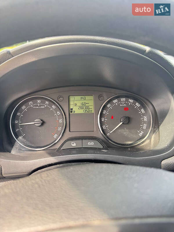 Универсал Skoda Fabia 2010 в Белой Церкви