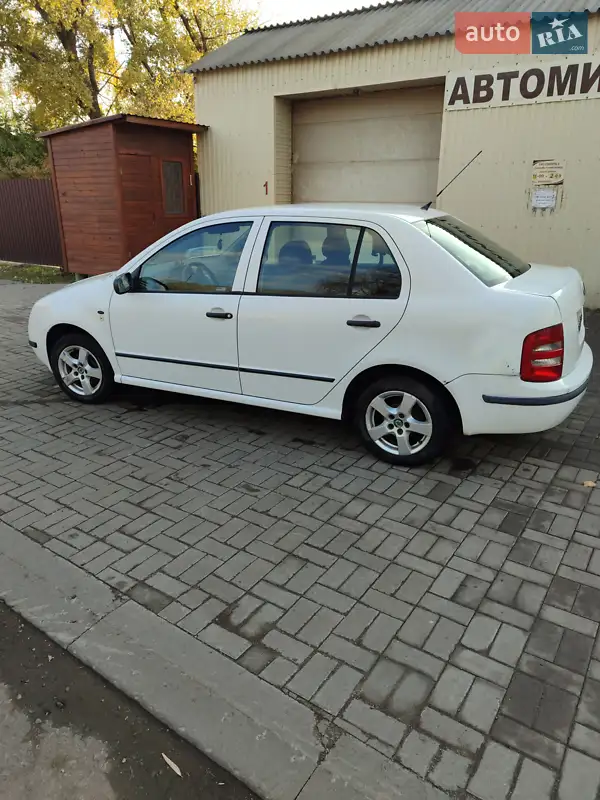 Skoda Fabia 2001 VIN TMBDB16Y523430204 фото оголошення 5 з 48