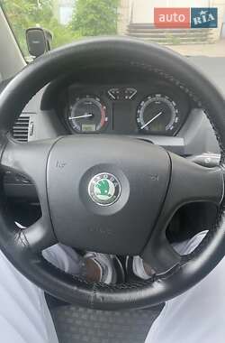 Універсал Skoda Fabia 2004 в Сумах