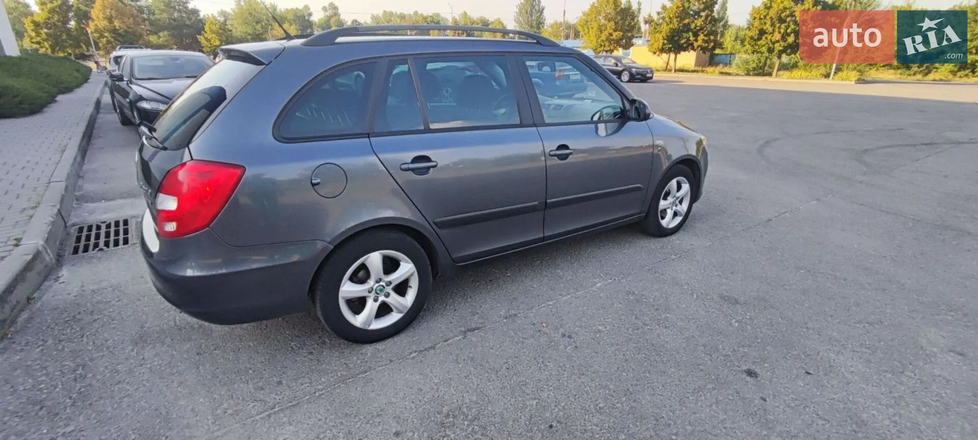 2011 Skoda Fabia - мініатюра 14