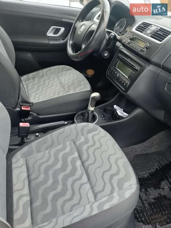 Универсал Skoda Fabia 2009 в Луцке