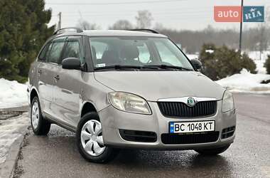 Універсал Skoda Fabia 2008 в Дрогобичі