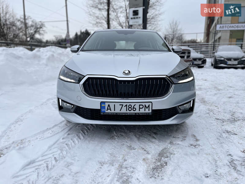 Хэтчбек Skoda Fabia 2024 в Киеве