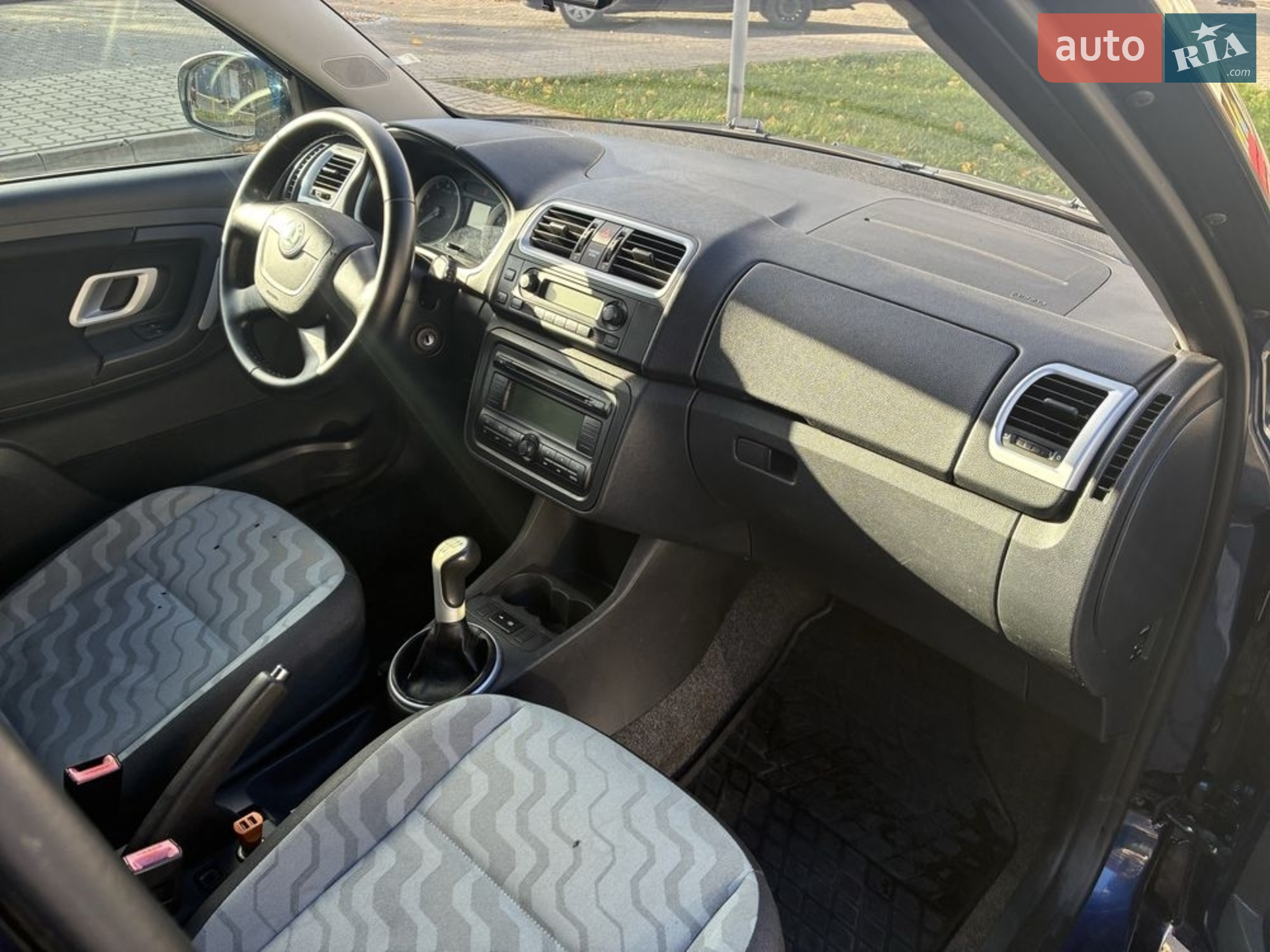 2010 Skoda Fabia - мініатюра 7
