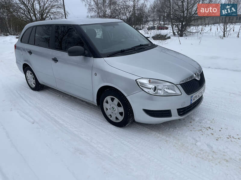Skoda Fabia 2011