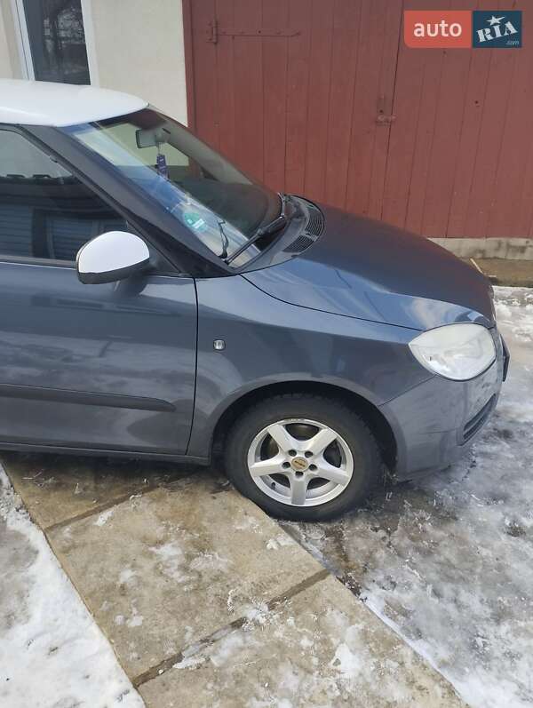 Хэтчбек Skoda Fabia 2007 в Милиево фото 2 Хэтчбек Skoda Fabia 2007 в Милиево